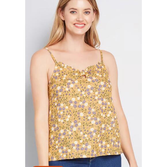 ModCloth Tops - NWT ModCloth Womens Floral Spruced Up Summer Sleeveless V-Neck Yellow Tank Small